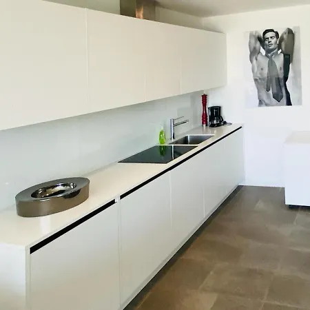 Residenza Parco Sant Andrea ميناجيو